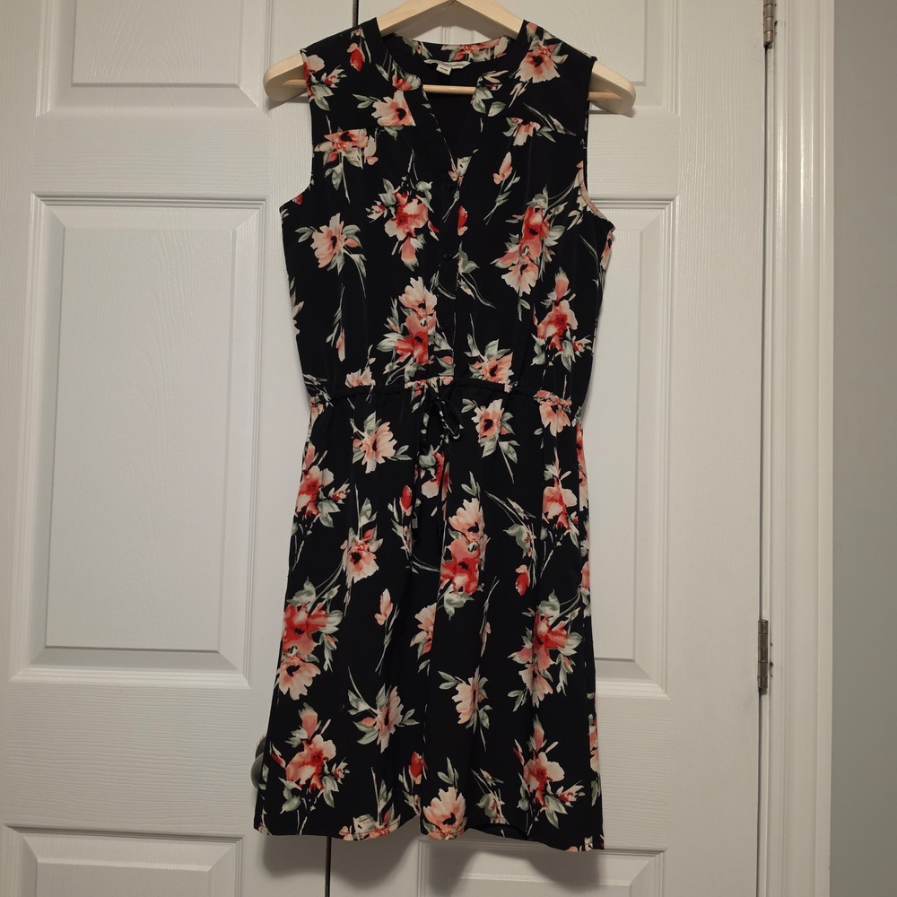 Catherine Malandrino Floral Print Sleeveless Black Coral VNeck Dress Size Medium